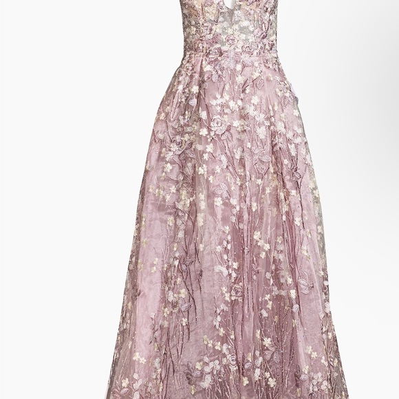 Mac Duggal, Floral embroidered illusion V-neck gown, Style 20131 size 12 - Picture 4 of 9